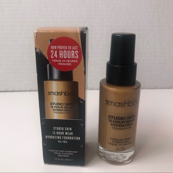 SmashBox Studio Skin - Picture 1 of 5